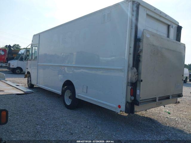 Ford F-59 Commercial Stripped Image 2