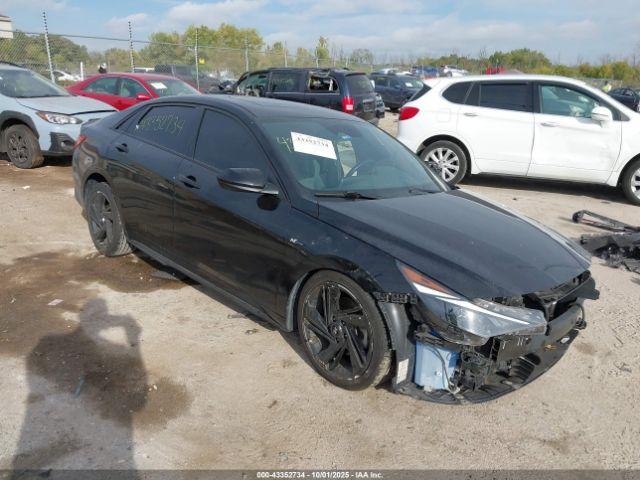  Salvage Hyundai ELANTRA