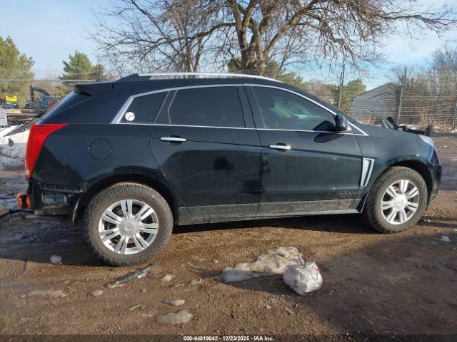 Cadillac SRX Luxury Collection Image 3