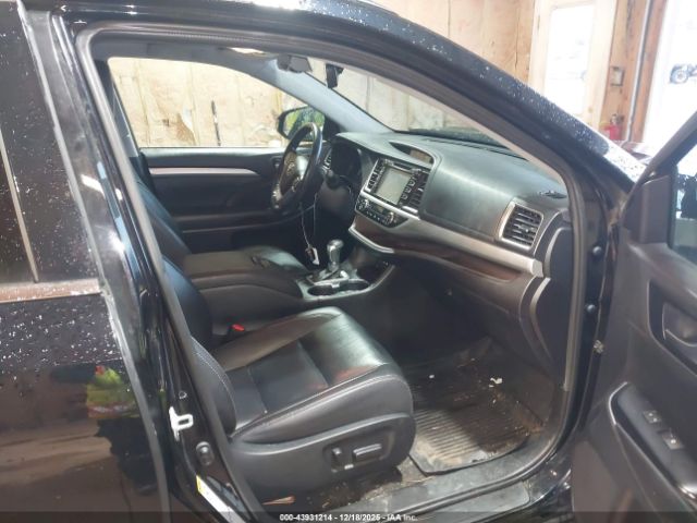 Toyota Highlander Xle Image 11