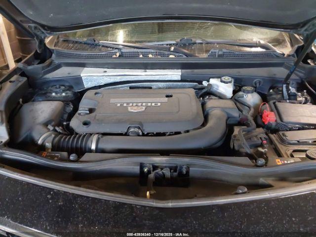 Cadillac XT4 Awd Premium Luxury Image 3