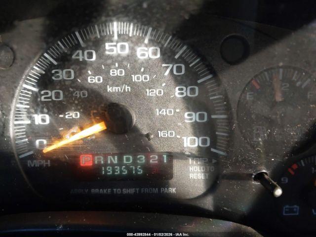 Chevrolet Express Upfitter Pkg. Image 3