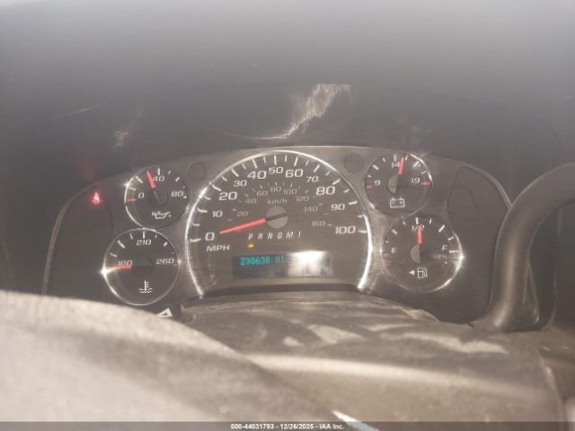 Chevrolet Express Lt Image 10