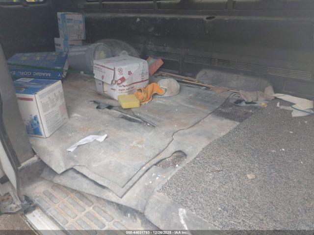 Chevrolet Express Lt Image 6