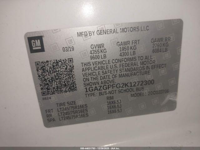 Chevrolet Express Lt Image 16