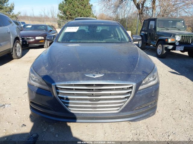 Hyundai Genesis 3.8 Image 4