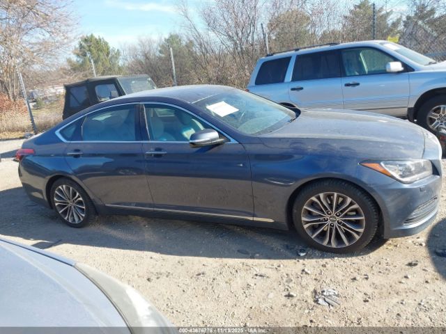 Hyundai Genesis 3.8 Image 16