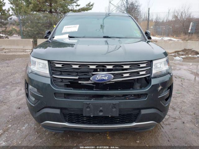 Ford Explorer Xlt Image 9