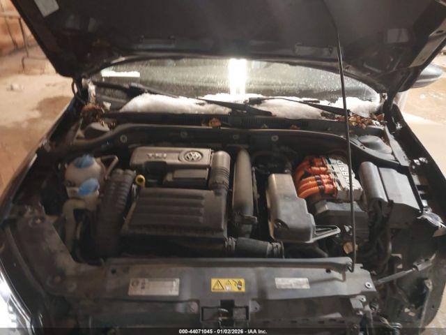 Volkswagen Jetta Sel Premium Image 5