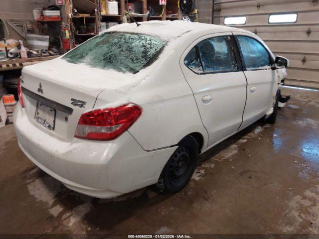 Mitsubishi Mirage Es Image 11