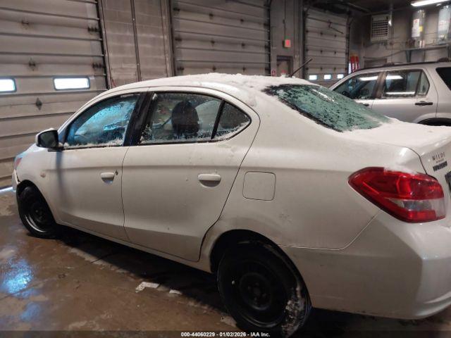 Mitsubishi Mirage Es Image 5