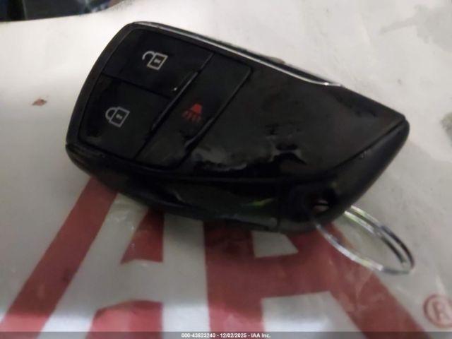 Buick Envision Preferred Awd Image 3