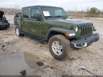  Salvage Jeep Gladiator